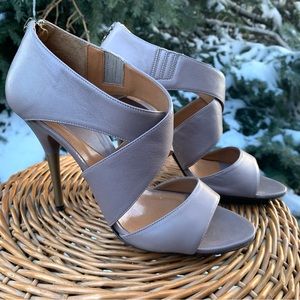 Diane von Furstenberg Made in Italy Leather Strappy Heels Size 39 EU 8.5 US